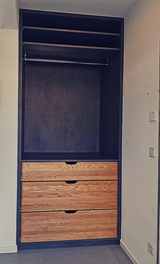 Schrank Korpus Schrank Korpus